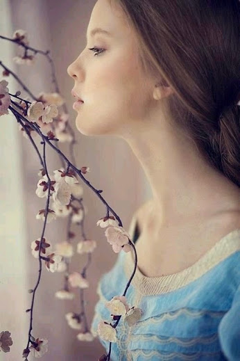 tumblr_nl7a0nykH01u19ezpo1_400