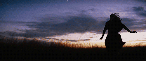 tumblr_nr3xil51X51slipiho1_500